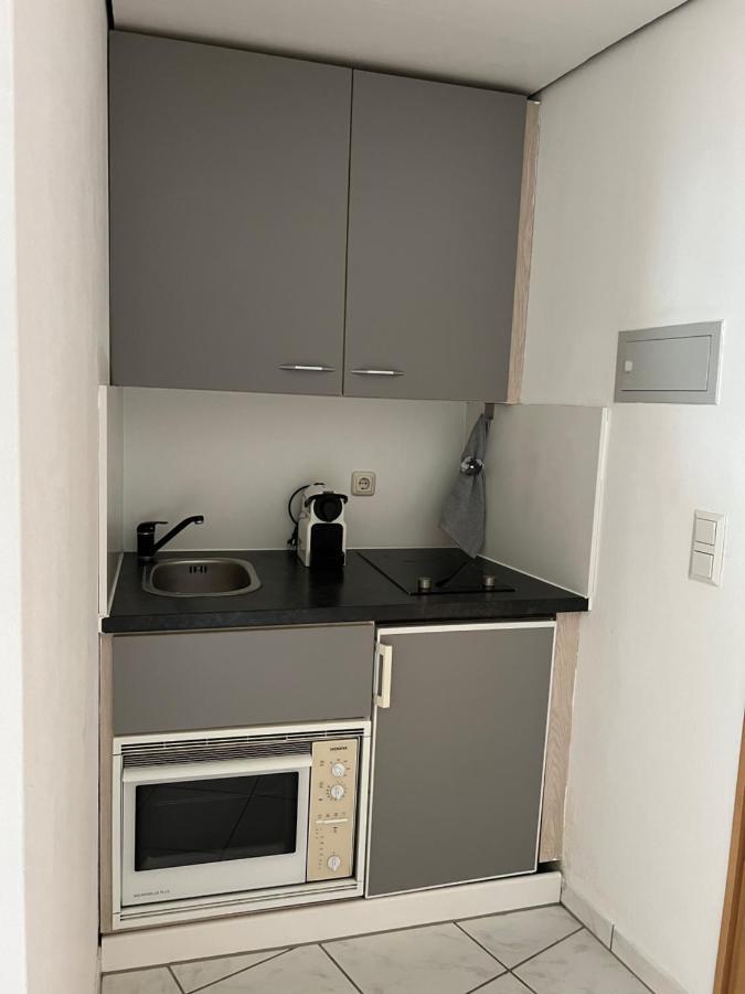 Cityapartment Im 33. Stock Augsburg Bagian luar foto